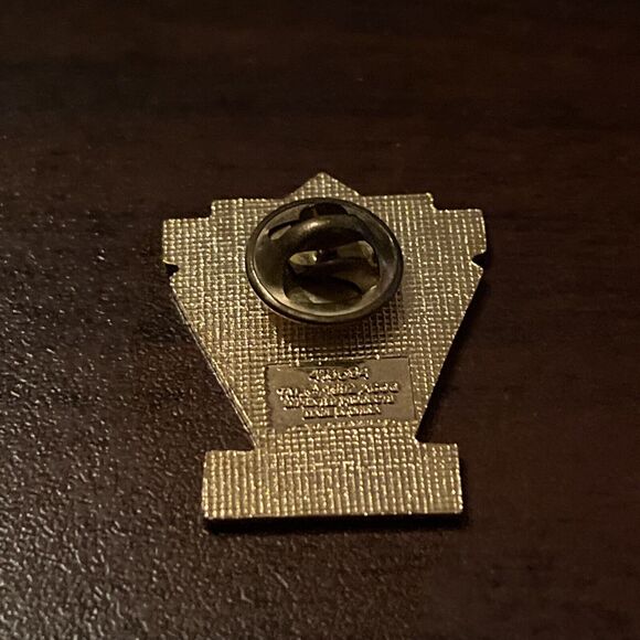 1996 Atlanta Olympics Golden Park Olympic Softball Site Lapel Hat Pin - Picture 3 of 3